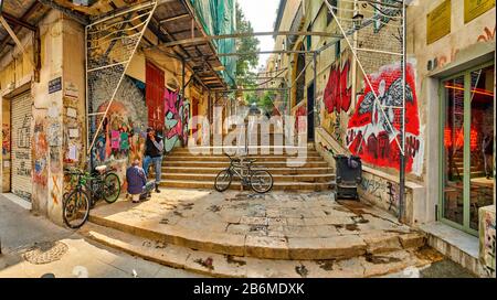 Scala dipinta, l'Escalier de Saint-Nicolas, Beirut, Libano Foto Stock