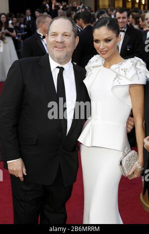 Hollywood, CA., Stati Uniti. 26th Feb 2012. Harvey Weinstein e moglie Georgina Chapman partecipano al 84th Academy Awards - Oscar, Hollywood, CA 26 febbraio 2012 | utilizzo nel mondo credito: DPA/Alamy Live News Foto Stock