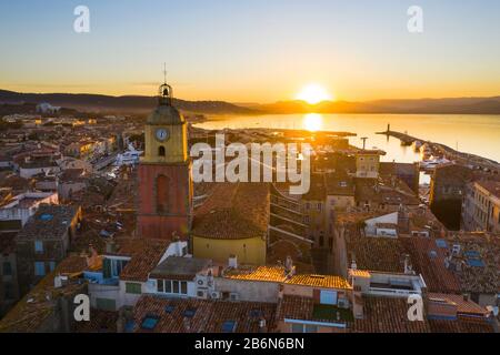 Francia, vista aerea del porto di St Tropez Foto Stock