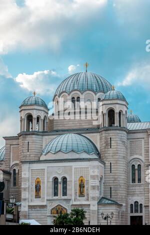 Edificio in pietra bianca della famosa Chiesa di San Spyridon a Trieste, Italia Foto Stock