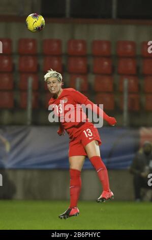 Calais, Francia. 10th Mar, 2020. VALENCIENNES, FRANCIA. Mar 10th: 20200310 Calais, Francia : Canadian Sophie Schmidt (13) nella foto, durante la partita di calcio femminile tra le squadre nazionali del Brasile e del Canada, il terzo e ultimo giorno di incontro del Tournoi de France 2020, un prestigioso torneo di womensemble amichevole nel Nord della Francia, martedì 10 marzo 2020 a Calais, Francia . Photo SPORTPIX.BE | DIRK VUYLSTEKE Dirk Vuylsteke/SPP-Sportpix Credit: SPP Sport Press Photo. /Alamy Live News Foto Stock