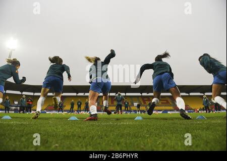 Calais, Francia. 10th Mar, 2020. VALENCIENNES, FRANCIA. Mar 10th: 20200310 Calais, Francia : I giocatori brasiliani durante il warming raffigurato durante il gioco di calcio femminile tra le squadre nazionali del Brasile e del Canada il terzo e ultimo giorno di incontro del Tournoi de France 2020, un prestigioso torneo di womensemble amichevole in Francia settentrionale, martedì 10 marzo 2020 a Calais, Francia . Photo SPORTPIX.BE | DIRK VUYLSTEKE Dirk Vuylsteke/SPP-Sportpix Credit: SPP Sport Press Photo. /Alamy Live News Foto Stock