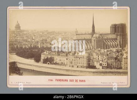 Gezicht op de Notre-Dame te Parijs Panorama Sud de Paris (titel op object) Gezicht op de Notre-Dame te ParijsPanorama Sud de Paris (titel op object) Oggetto tipo : foto kabinetfoto Objectnummer: RP-F-F19745 Iscrizioni / Merken: Nummer, recto, gestempeld: ‘1753.’tekst, recto Princes, gedrukt Passage, ‘gesterkelik des. ‘Maison Martinet/ 12, boulevard des capucines 12,/ Grand-Hotel, Paris.’ Produttore : fotografaf: Ernest Ladrey (vermeld op Object)Plats fabbricante: Parijs datazione: 1860 - 1890 Materiale: Karton fotopapier Techniek: Albuminedruk dimensioni: Secundaire Foto Stock
