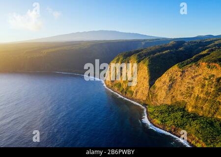 USA, Hawaii, Big Island, Waipio Valley North Shore, vista aerea Foto Stock