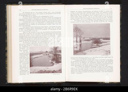 Gezicht op een winters landschap Vista di un paesaggio invernale tipo di oggetto: Stampa fotomeccanica numero Oggetto: RP-F-2001-7-968-3-39 Produttore : fotografo: A. Wande (indicato sull'oggetto) clichémaker: Anonymous date: CA. 1895 - o per 1900 Materiale: Carta Tecnica: Autotipia dimensioni: Stampa: H 93 mm × W 109 mmToelichtingPent pagina 46. Oggetto: Paesaggi di neve Foto Stock