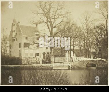 Gezicht op huis Oudaan langs de Vecht Visualizza casa Oudaan lungo il Vecht Tipo Di Proprietà: Fotografie numero articolo: RP-F-AB12280-U Produttore : fotografo Eduard Isaac Asser Luogo produzione: Amsterdam Data: CA. 1853 - ca. 1854 caratteristiche Fisiche: Sale stampa materiale: Carta cartone Engineering : sale stampa dimensioni: Immagine: H 83 mm × W 105 mmOnderwerp Foto Stock