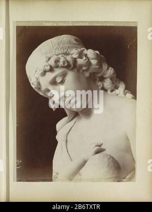 Parte dell'album con registrazioni di review dove: Condizioni nelle città italiane e kunstwerken. Produttore : fotografo: Montelatici (proprietà in elenco) Data: CA. 1860 - ca. 1900 caratteristiche Fisiche: Albume materiale di stampa: Carta Tecnica: Albume dimensioni di stampa: Foto : h 285 mm × W 210 mm Oggetto: Carità, Caritas; 'Carita' (Ripa)  una Delle Tre Virtù teologiche Foto Stock