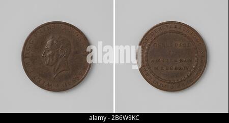 Inhuldiging te Amsterdam van Willem Frederik, prins van Oranje als souverein vorst Bronzen Penning. Voorzijde: Borststuk uomo binnen omschrift. Keerzijde: Opschrift binnen omschrift fabbricante : Hendrik LagemanPlats fabbricazione: Nederland dating: 1814 Materiale: Brons Techniek: Slaan dimensioni: D 2,3 cm. × g 4,59 gr Oggetto: Bevrijding van Nederland (1813)Inhuldiging van prins Willem Frederik als souverein vorstWanneer: 1814-03-30 - 1814-03-30 Foto Stock