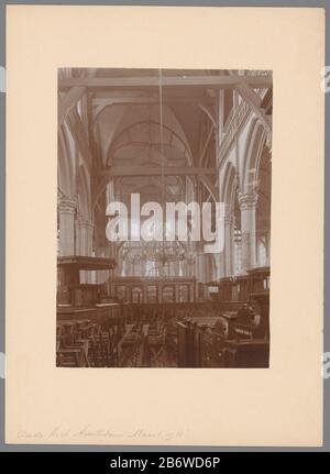 Interieur van de Oude Kerk te Amsterdam Interieur van de Oude Kerk te Amsterdam Oggetto tipo : foto Objectnummer: RP-F-00-1840 Iscrizioni / Merken: Ancatie, recto, handgeschreven: ‘Oude Kerk Amsterdam Maart 1911’ fabbricante : fotograaf: Anoniem (Monumentenzorg) (toegeschreven Kerk Amsterdam Maart 1911) Materiale: Kernicik de Korniek Plaart 1911: H 219 mm × b 156 mm Oggetto: Interno della chiesa Foto Stock