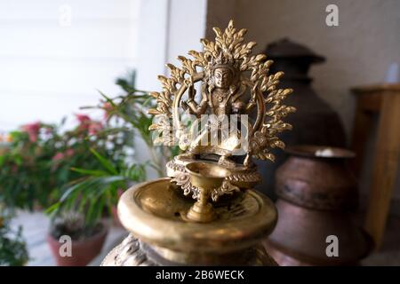 Statua della divinità indù. Pokhara, Nepal Foto Stock