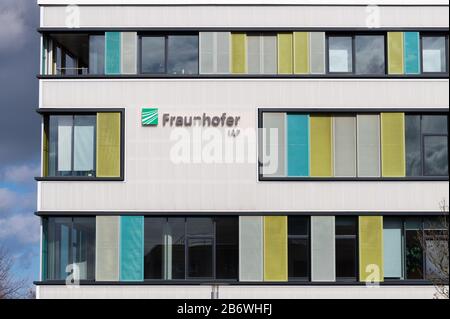 Potsdam, Germania. 11th Mar, 2020. Il Fraunhofer Institute for Applied Polymer Research (IAP) di Potsdam-Golm. Credito: Soeren Stache/dpa-Zentralbild/ZB/dpa/Alamy Live News Foto Stock