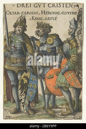 Karel de Grote, Godfried IV van Bouillon en Koning Arthur als drie christelijke helden Drei Gvt Cristen (titel op Object) Helden en Heldinnen (seriettel) Charlemagne, Godfrey IV di Bouillon e Re Artù vestito con le loro armi personali su scudi loro tenere. Sono presentati in questa serie come i tre eroi cristiani come dimostrato dal testo tedesco sulla carta e i nomi dei tre uomini: Cesare Carolvs Heerczog Gotfrid Kinig Artvs. La stampa è manuale ingekleurd. Produttore : stampatore Hans Burgkmair (i) (edificio elencato) Datato: 1516 - 1519 caratteristiche Fisiche: Legno cu Foto Stock