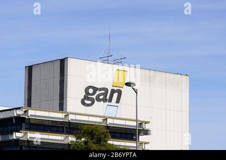 Bordeaux , Aquitaine / Francia - 11 25 2019 : logo del cartello assicurativo Gan sulla sede di un ufficio del negozio a muro Foto Stock