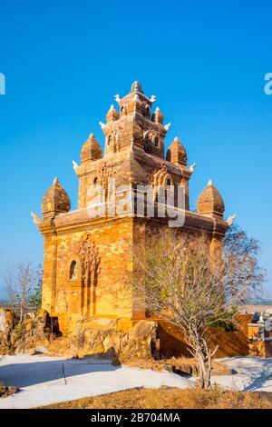 Po Ro Me rovine di templi, xvii sec. Cham tower, Ninh Phuoc distretto, Ninh Thuan Provincia, Vietnam Foto Stock