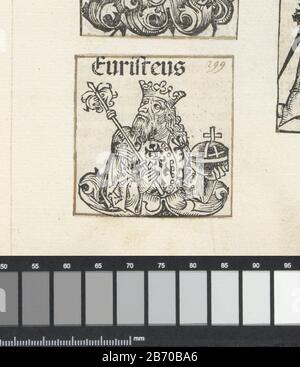 Koning Eurysteus (ziel op object) Liber Chronicarum (serititel) Een bloemkelk met een koning. De man heedft een scetter en rijksappel in zijn handen. De tekst identificeert hem als de legendarische koning Eurystheus, kleinzoon van Perseus. De prent maakt deel uit van een album. Produttore : Pentmaker: Michel Wolgemut (atelier van)prentmaker: Wilhelm Pleydenwurff (atelier van)Plats manufacturing: Neurenberg Dating: 1493 Physical kenmerken: Houtsnede geplakt op albumblad; tekst in boekdruk; verso met tekst in boekdruk Materiale: Techniek: Drakens Foto Stock