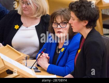 Edimburgo, Regno Unito. 12th Mar, 2020. Nella foto: Jeane Freeman MSP - Ministro del Gabinetto per la Salute e lo Sport. Dichiarazione Urgente: Nuovo Coronavirus Covid-19 Update Credit: Colin Fisher/Alamy Live News Foto Stock