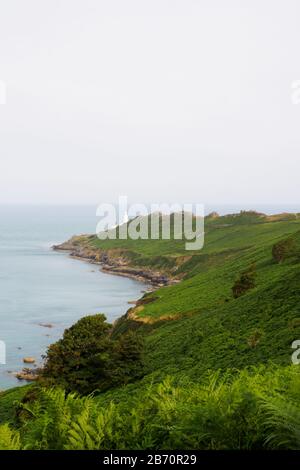 Vista del faro di Start Point durante il giorno d'estate a Devon, South England Foto Stock