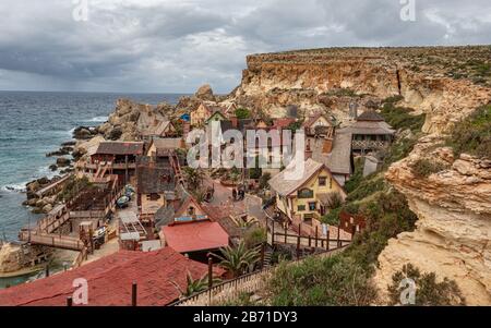 Popeye Village - un famoso punto di riferimento e un'ex location cinematografica a Malta Foto Stock