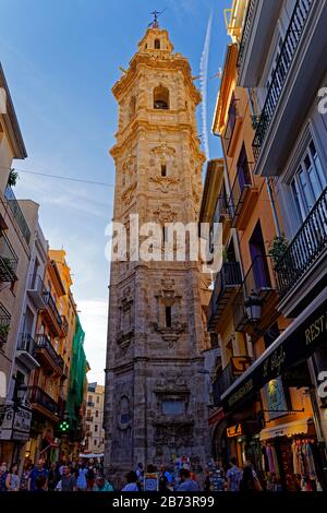 Spagna, Valencia, Valencia, Plaça de Santa Caterina, torre, cattedrale, la Seu de València, edificio, luogo di interesse, turismo, architettura, chiesa, Foto Stock