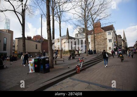 Oxford, Oxfordshire, UK 03 09 2020 Bonn Square a Oxford UK Foto Stock