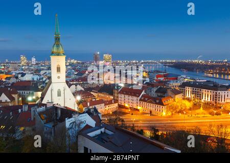 San Martin's Cathedral a Bratislava, in Slovacchia. Foto Stock