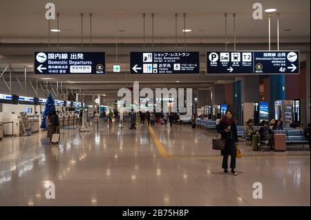 23.12.2017, Osaka, Giappone, Asia - una vista nell'area di check-in della sala delle partenze dell'Aeroporto Internazionale di Kansai. [traduzione automatica] Foto Stock
