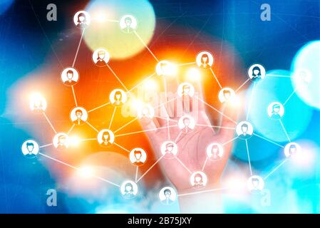 Social network, amicizie online, contatti di persone, follower. HUD, ologrammi. Connessioni Internet. Rete e contatti, rete aziendale Foto Stock