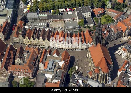 Città di Munster con chiesa di San Lamberti a Prinzipalmarkt, 25.07.2012, vista aerea, Germania, Nord Reno-Westfalia, Munster Foto Stock