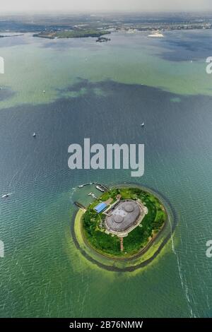 , isola artificiale Pampus nella IJmeer con Forte Pampus, 09.05.2013, vista aerea, Paesi Bassi, Paesi Bassi del Nord, Pampus Foto Stock