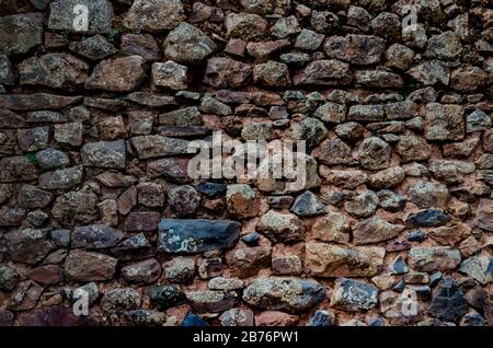 Antico muro di pietre fatto da Incas nella Valle di Incas, Pisac, Perù Foto Stock