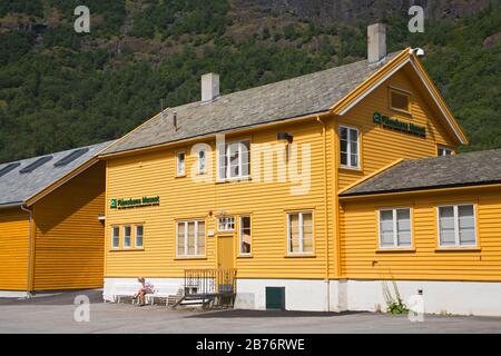 Museo Flamsbana, Villaggio Flam, Sognefjorden, Fiordi Occidentali, Norvegia, Scandinavia Foto Stock