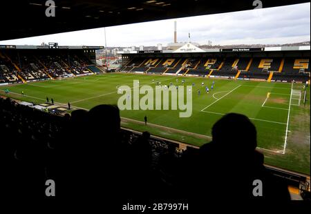 Una vista generale dello stadio durante la partita della Vanarama National League a Meadow Lane, Nottingham. Foto Stock