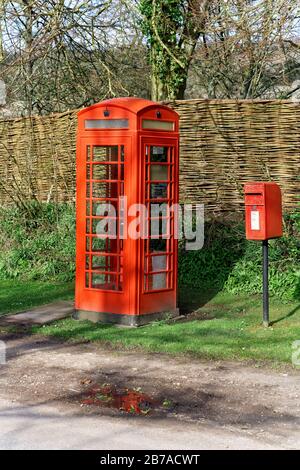 British telefono Casella e casella postale Foto Stock