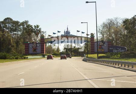 23 febbraio 2020 - o|rlando, Florida: Ingresso al parco a tema Walt Disney World di Orlando, Florida Foto Stock