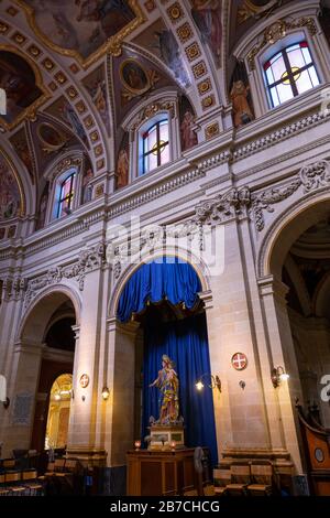 Cattedrale dell'Assunzione della Beata Vergine Maria in Paradiso interno a Cittadella di Victoria a Gozo, Malta Foto Stock