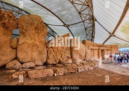 Tempio megalitico di Hagar Qim a Malta, fase preistorica di Ggantija, tra il 3600 a.C. e il 3200 a.C. Foto Stock