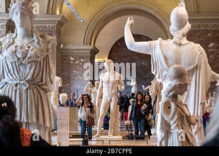 Sculture di marmo al Museo del Louvre di Parigi, Francia, Europa Foto Stock