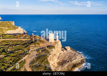 Torre d'en Beu vicino Cala Figuera, vicino Santanyi, vista aerea, regione del Migjorn, Mar Mediterraneo, Maiorca, Isole Baleari, Spagna Foto Stock