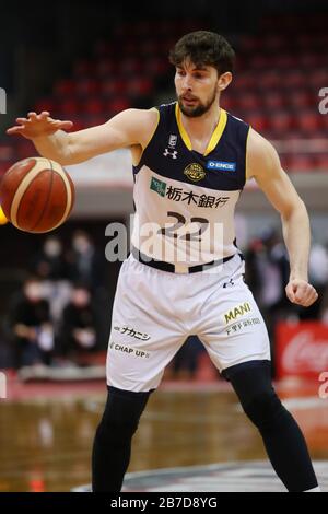 Funabashi Arena, Chiba, Giappone. 14 Marzo 2020. Ryan Rossiter (Brex), 14 MARZO 2020 - Pallacanestro : 2019-20 B.LEAGUE B1 gioco tra Chiba Jets 80-88 Utsunomiya Brex a Funabashi Arena, Chiba, Giappone. Credit: Yutaka/AFLO SPORT/Alamy Live News Foto Stock