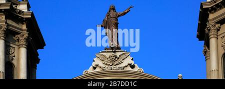 La Cattedrale Metropolitana Di Santiago, Plaza De Armas, Regione Metropolitana, Città Di Santiago, Cile Foto Stock