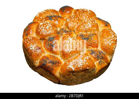 Pane PartyBrot glassato e ricoperto di semi su uno sfondo bianco isolato con un percorso di taglio Foto Stock