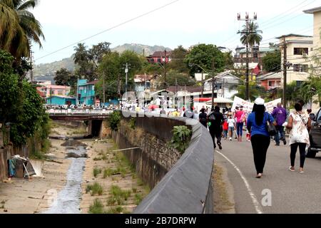 Carnevale 2020 – Parata dei personaggi tradizionali, Trinidad e Tobago, W.I. Foto Stock