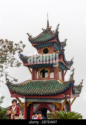 Tempio Shibaozhai Pagoda, fiume Yangtze Foto Stock