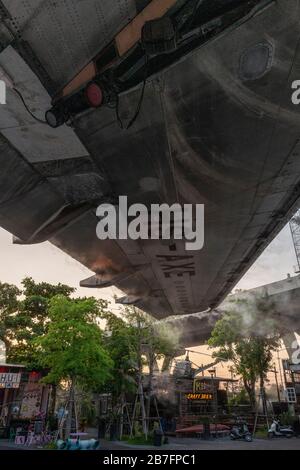 TriStar Jet al mercato notturno e artistico di Changchui a Bangkok, Thailandia Foto Stock