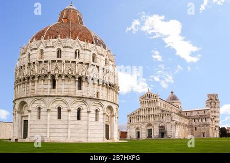 Piazza del Duomo, Torre Pendente, Pisa, Italia Foto Stock