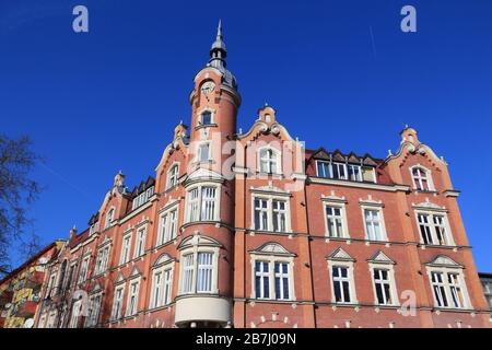 Siemianowice Slaskie, città dell'alta Slesia (Gorny Slask), regione della Polonia. Edificio del consiglio comunale. Foto Stock