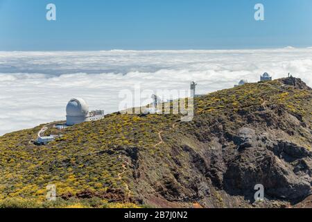 Roque de los Muchachos Observatory è un osservatorio astronomico situato nell'isola di la Palma, nelle Isole Canarie. Osservatorio di Caldera De T. Foto Stock
