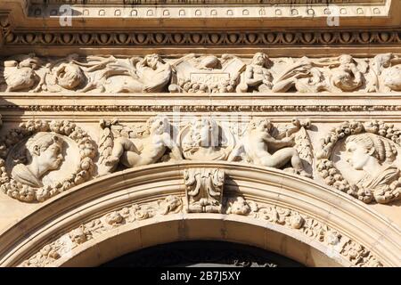 Siviglia, Spagna - architettura in stile plateresco di Casa Consistorial (edificio del governo della città). Foto Stock