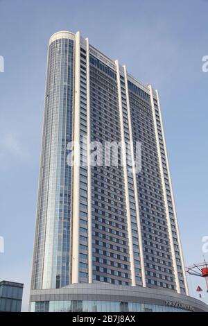 TOKYO, Giappone - 12 Aprile 2012: L'Hotel Tokyo Dome in Bunkyo Ward, Tokyo. Il Giappone è visitato da 13.4 milioni di turisti stranieri ogni anno. Foto Stock