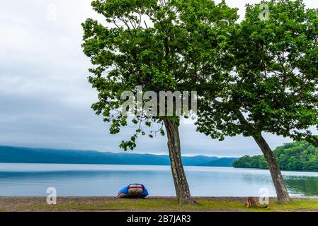 Penisola di Wakoto, nella parte meridionale del Lago di Kussaro. Parco Nazionale di Akan Mashu, Hokkaido, Giappone Foto Stock